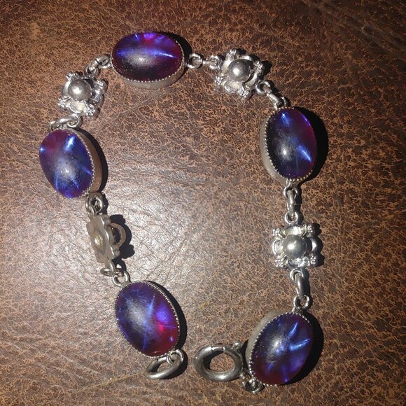 Vintage Bracelet Floral Silver Tone Oval Cabochons Red Blue Glass Star Stones - Picture 4 of 7